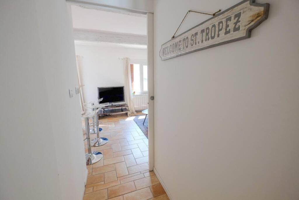 Appartement Centre Ville St Maxime, Plage A Pied Sainte-Maxime Exterior foto
