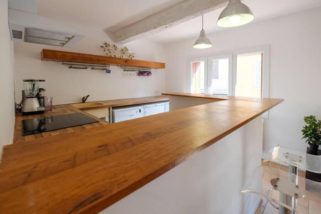 Appartement Centre Ville St Maxime, Plage A Pied Sainte-Maxime Exterior foto